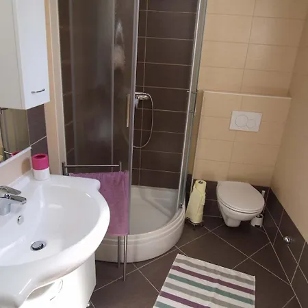 Apartment Federica A2+1 *